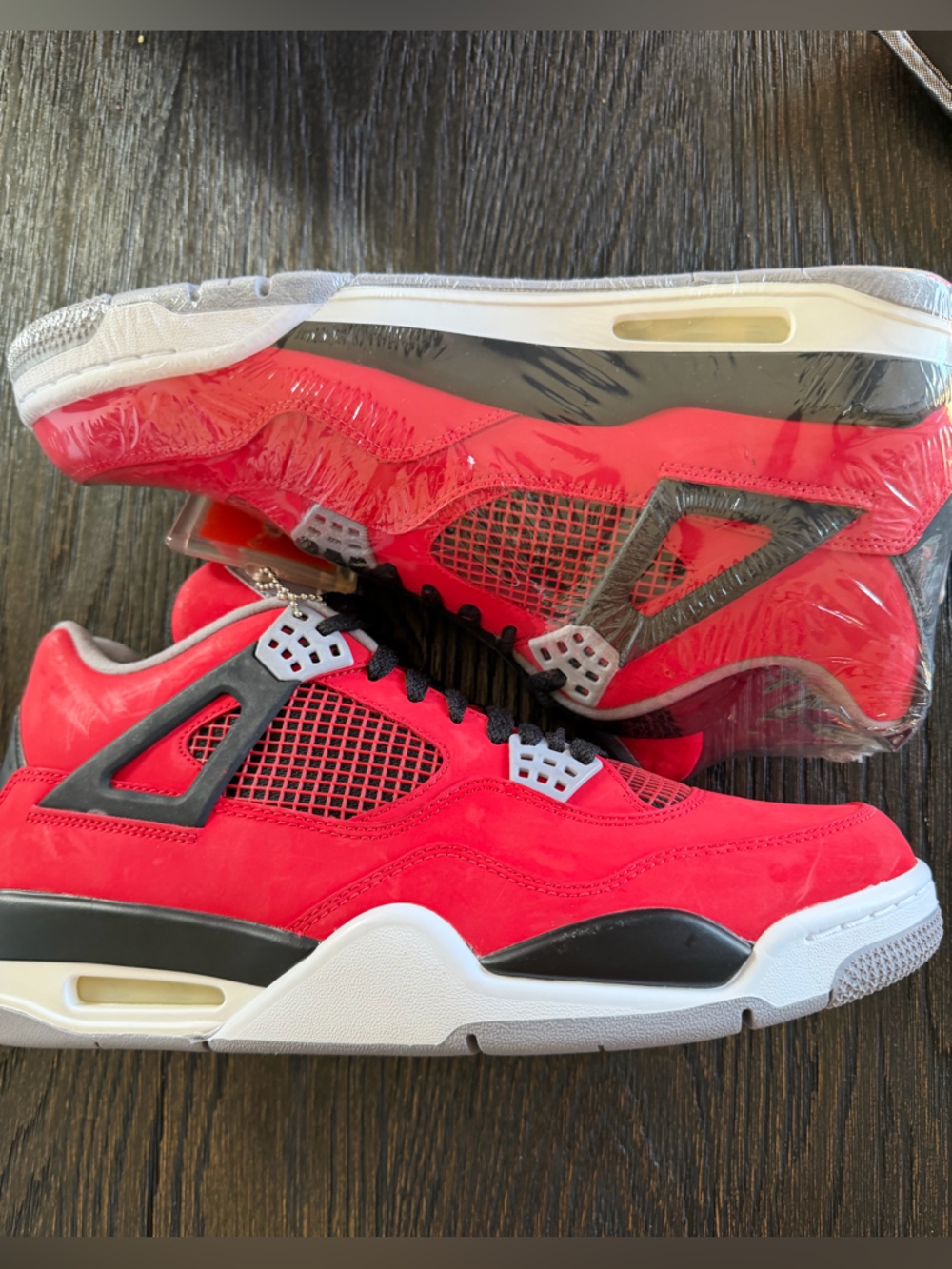 Jordan 4 Retro Toro Bravo - Men's Size 11- NEW